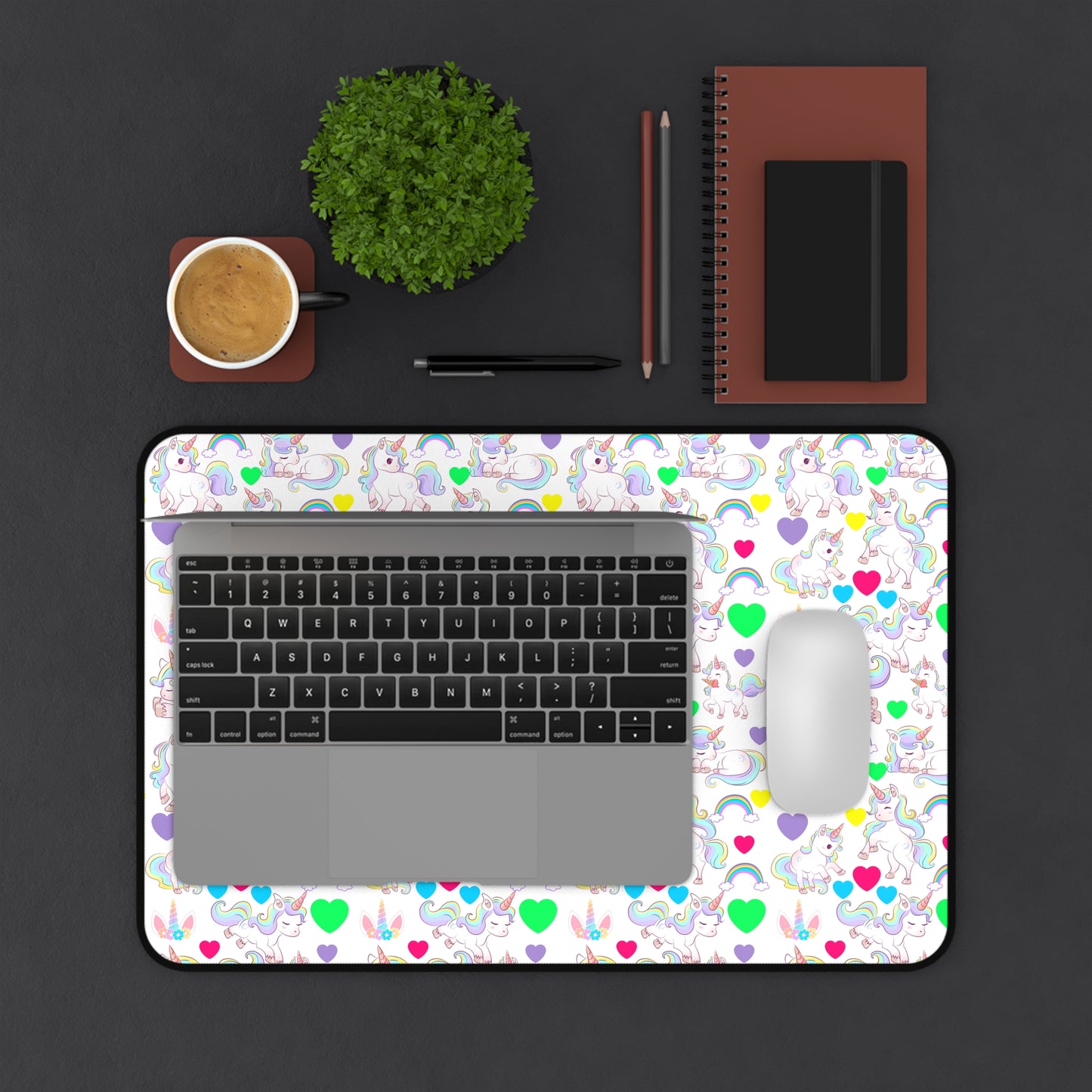 UNICORN LOVE Desk Mat